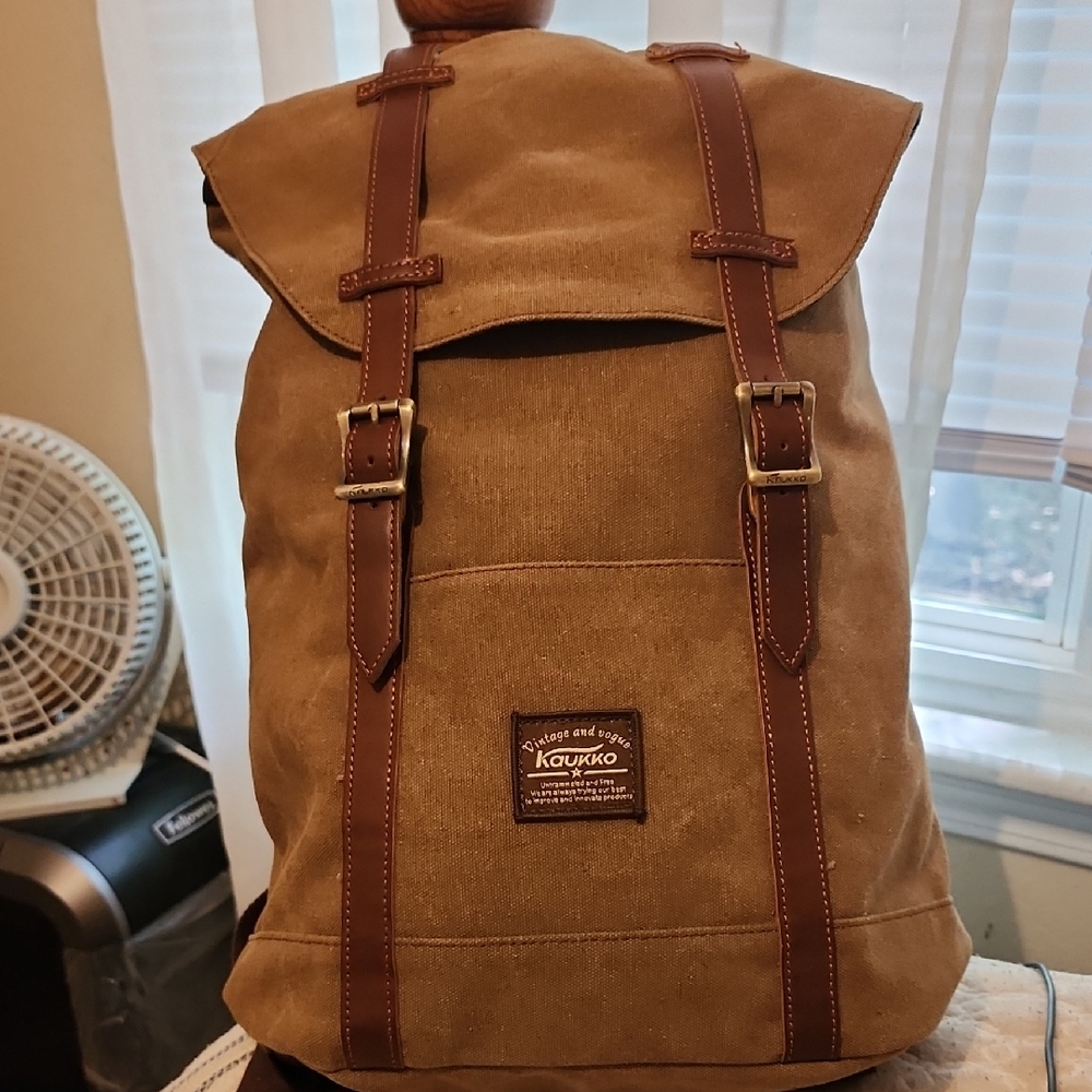 Kaukko Brown Backpack (Unisex), EUC.
